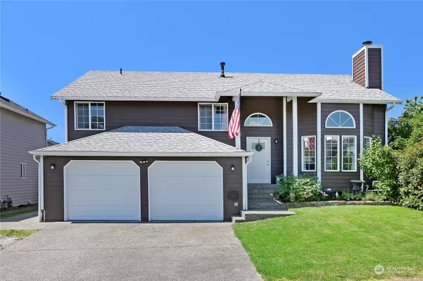 27402 Church Creek LOOP NW,  Stanwood,  WA 98292