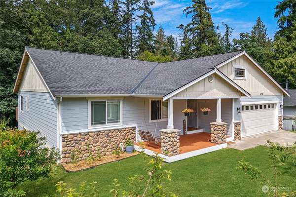 1876 Porter ST, Camano Island, WA 98282