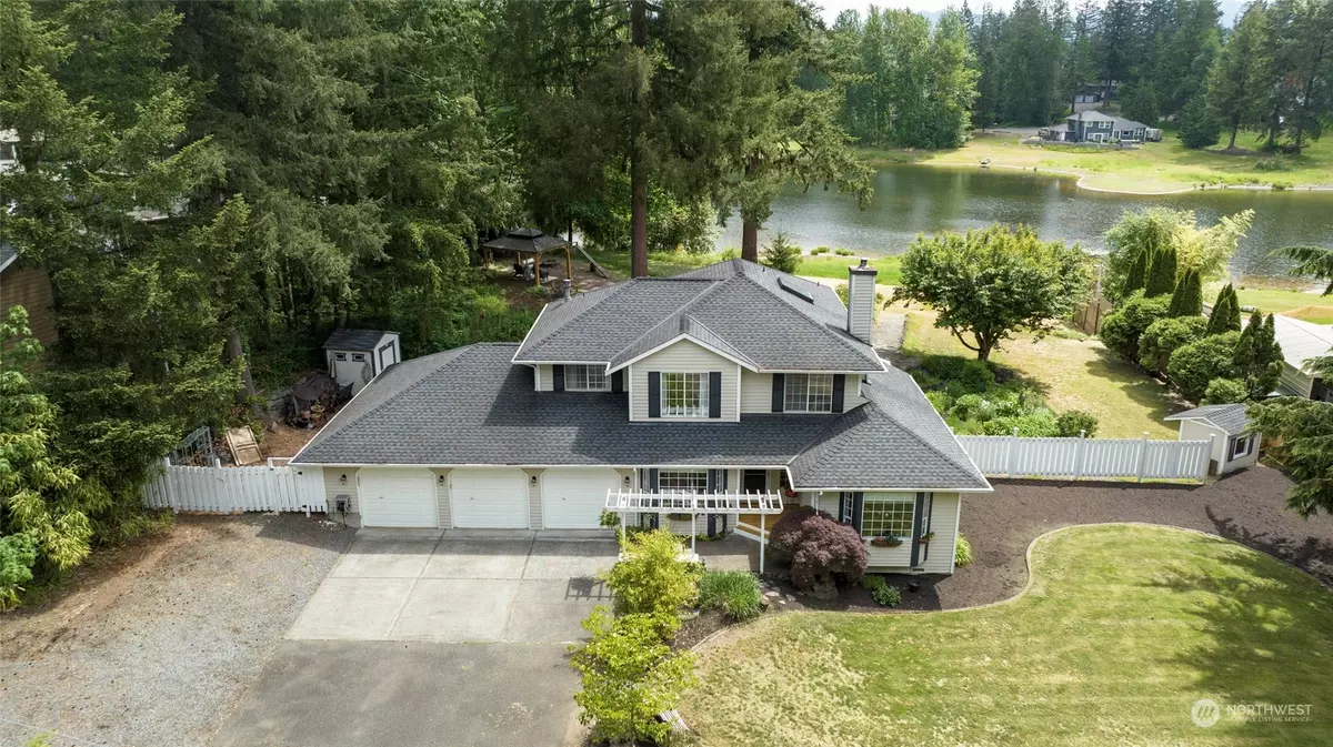 Black Diamond, WA 98010,32610 224th PL SE