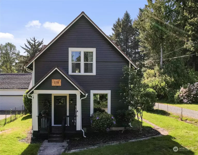 175 Mineral Hill RD, Mineral, WA 98356