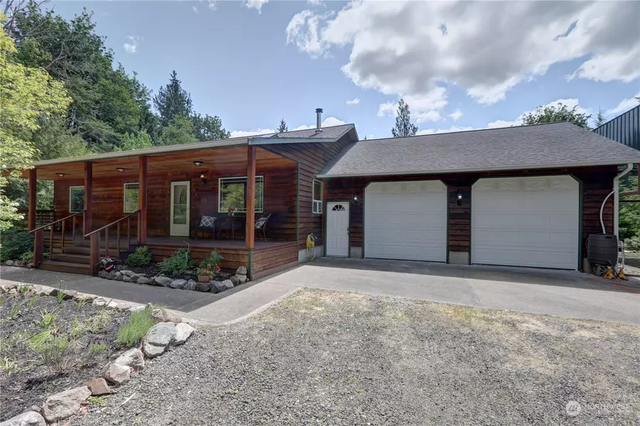 984 W Lost Lake RD, Shelton, WA 98584