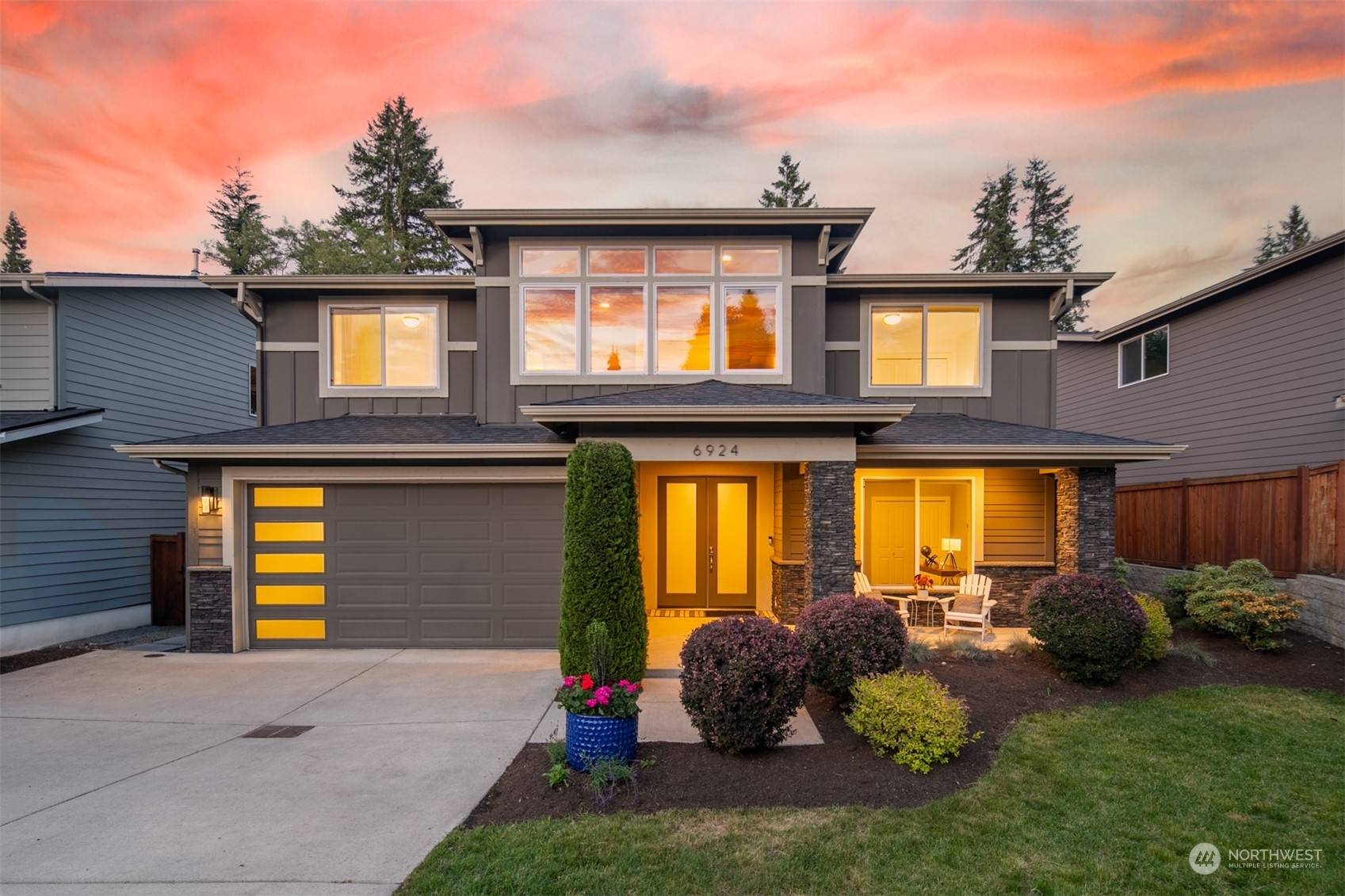 6924 125th AVE NE, Kirkland, WA 98033