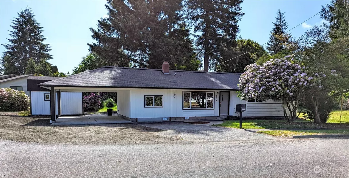 304 S 7th ST, Montesano, WA 98563