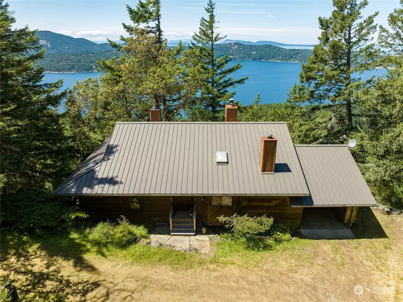 549 Switchback RD, Orcas Island, WA 98245