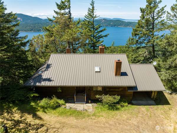 549 Switchback RD, Orcas Island, WA 98245