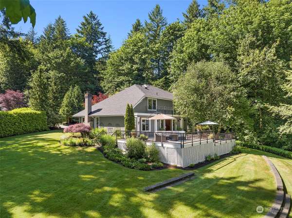 1652 235th AVE SE, Sammamish, WA 98075