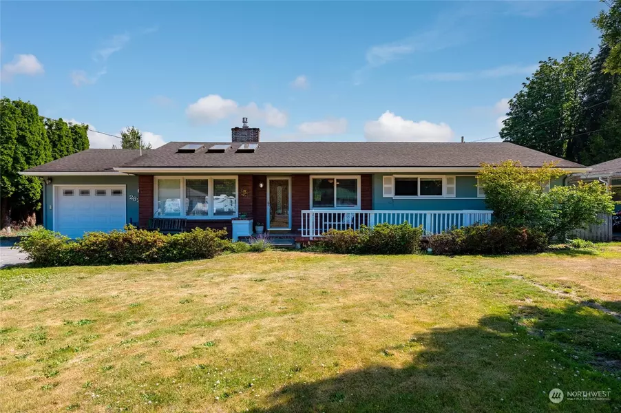 2825 McLeod RD, Bellingham, WA 98225