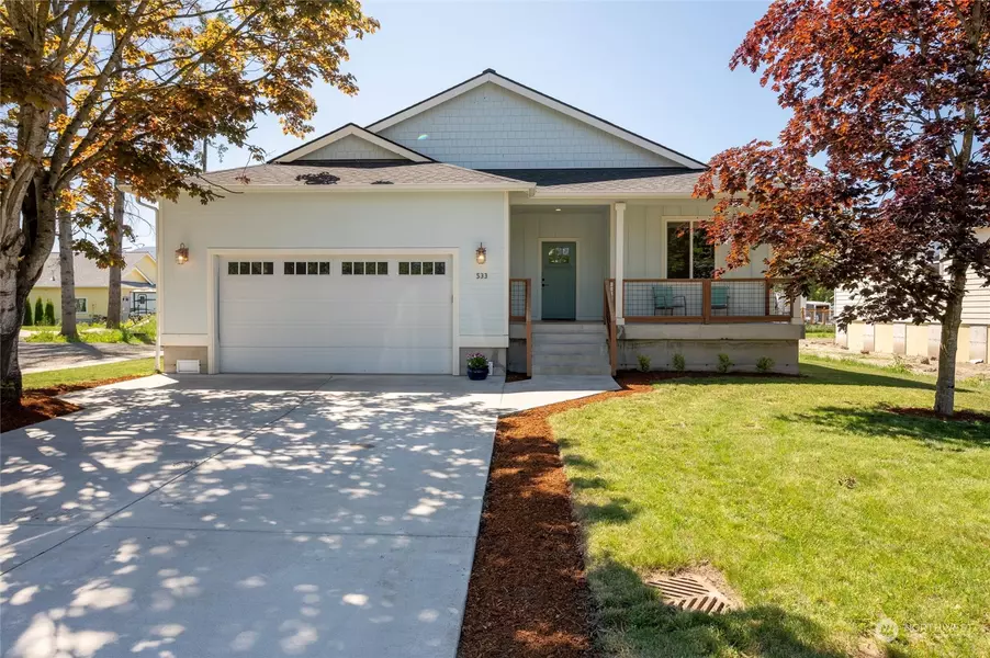 533 Second ST, Sumas, WA 98295