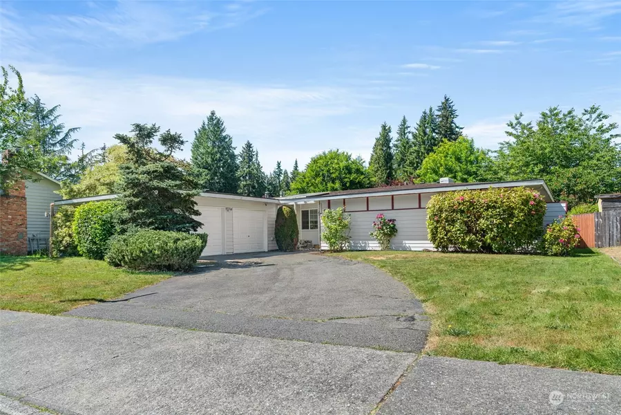 16224 NE 18th ST, Bellevue, WA 98008