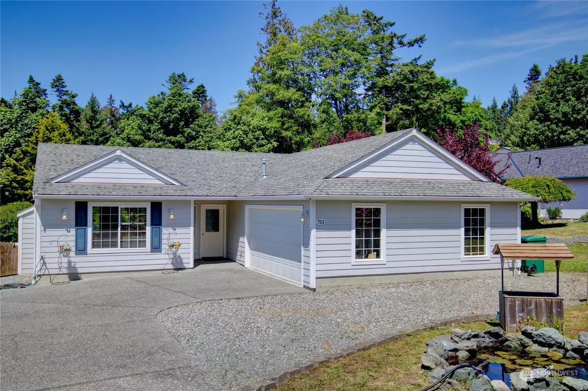 La Conner, WA 98257,753 Tillamuk DR