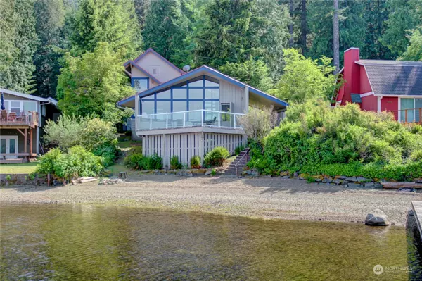 33667 South Shore DR, Mount Vernon, WA 98274