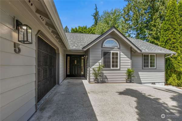 5 Sunnyside LN, Bellingham, WA 98229