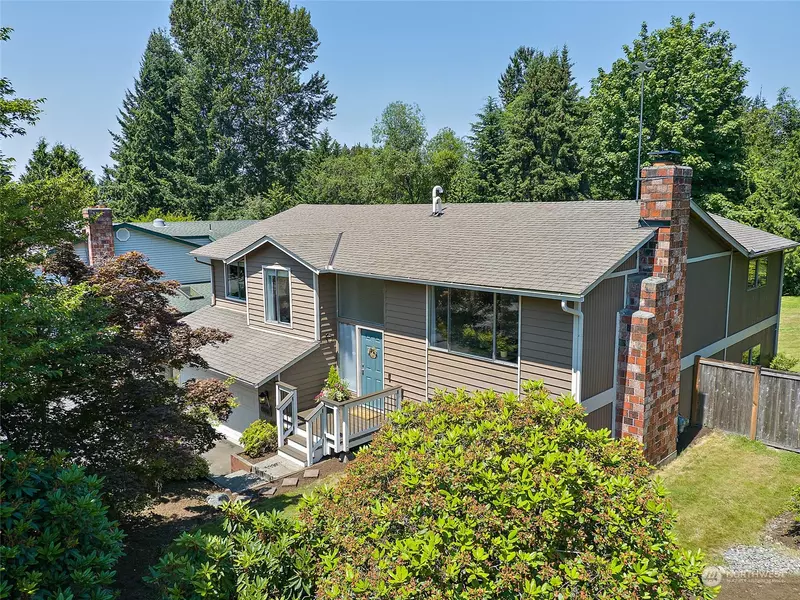 10046 NE 204th ST, Bothell, WA 98011