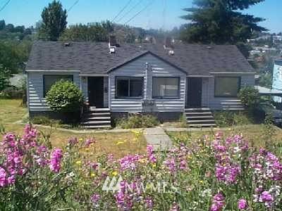 1409 1411 30th AVE, Seattle, WA 98122