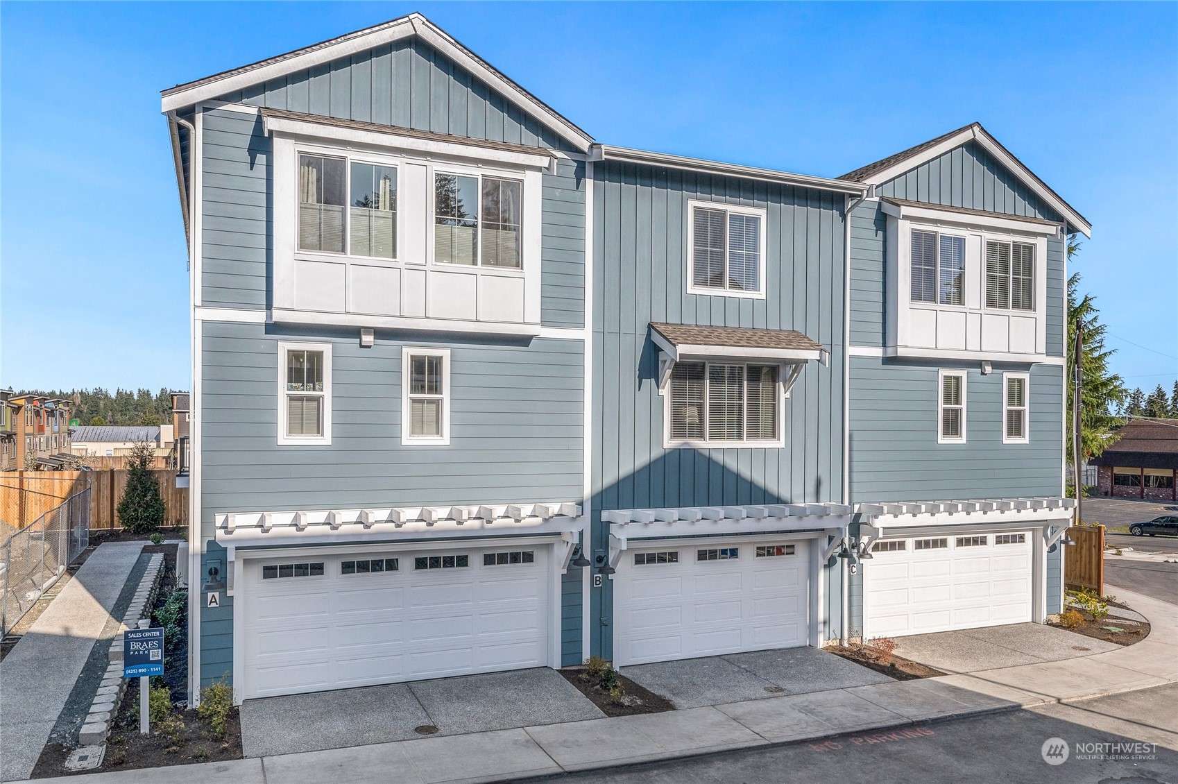 Edmonds, WA 98026,22923 80th PARK W #17C