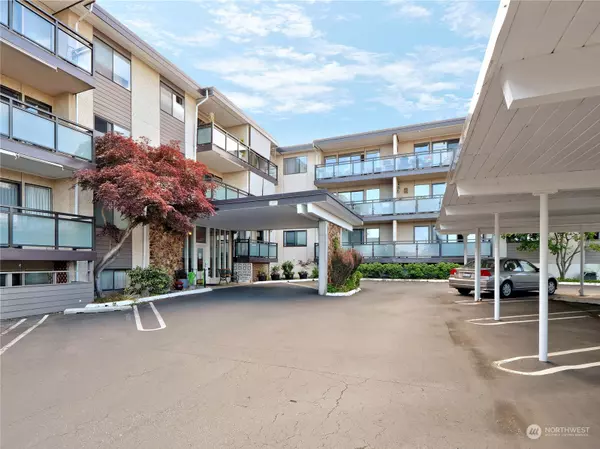510 Forsyth LN #210, Edmonds, WA 98020