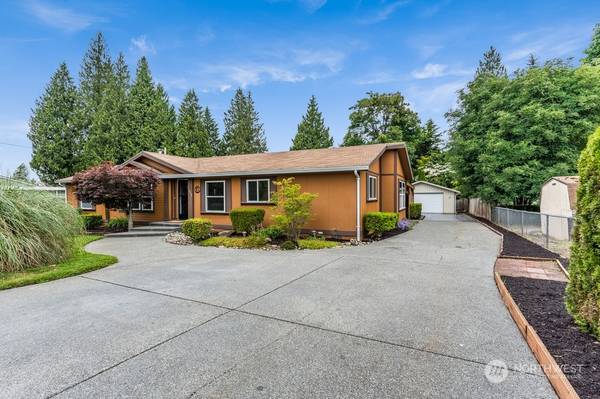 329 205th ST SW, Lynnwood, WA 98360