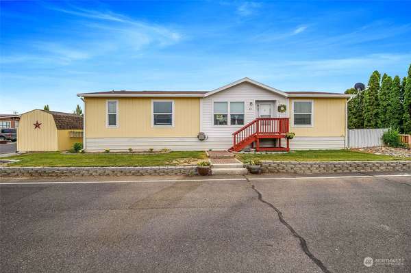 900 N Grape DR #69, Moses Lake, WA 98837