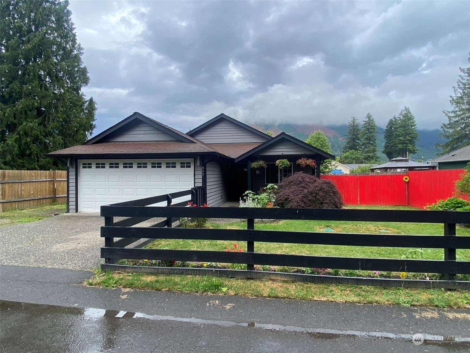 840 Stillaguamish AVE, Darrington, WA 98241