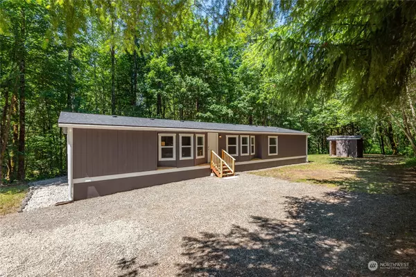 1400 W Deegan RD W, Shelton, WA 98584