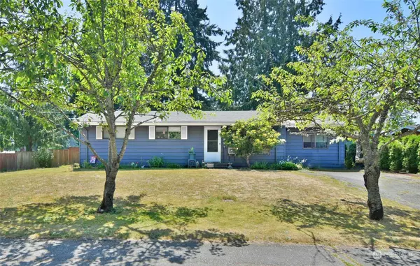 5824 177th ST SW, Lynnwood, WA 98037