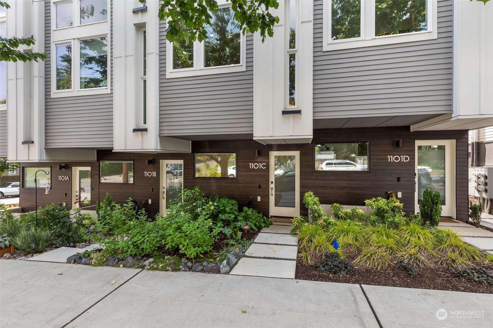1101 14th AVE #C, Seattle, WA 98122
