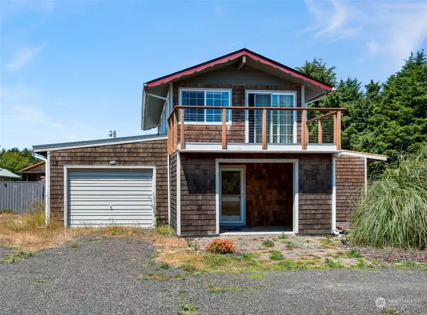 15 Klone ST, Hoquiam, WA 98550