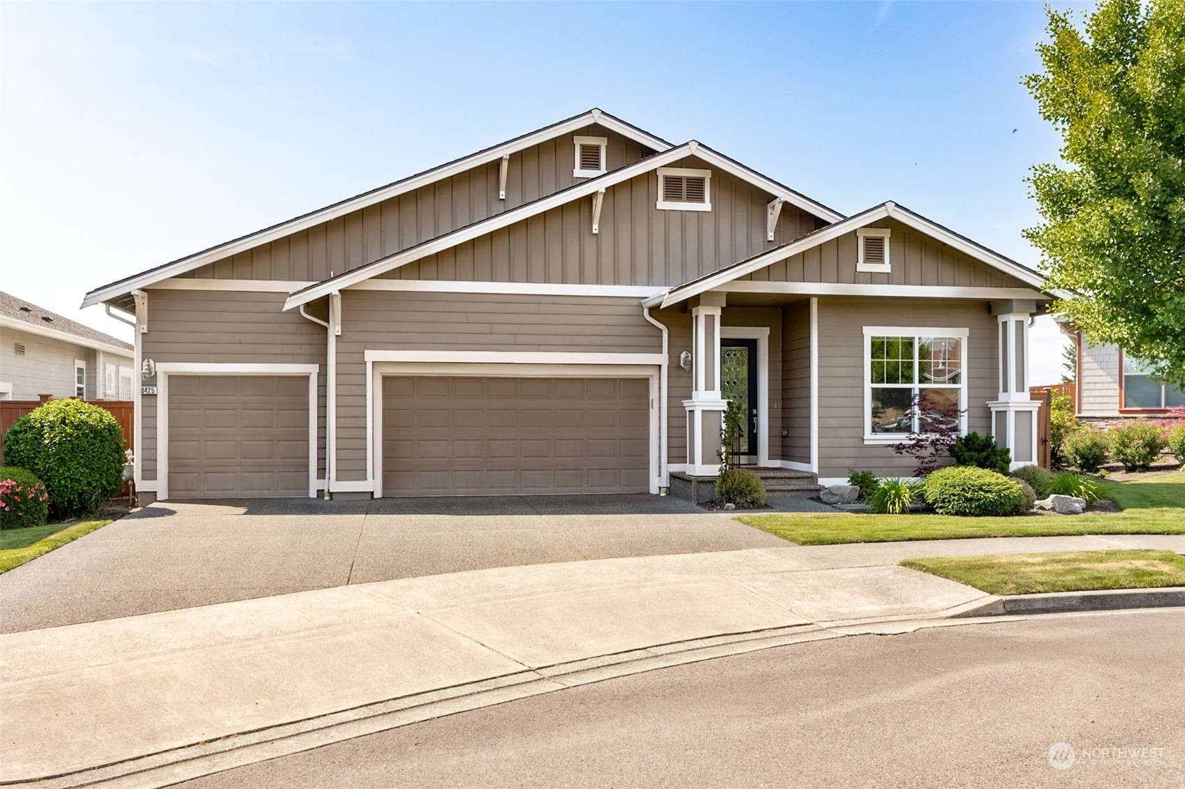 8425 Camano LOOP NE, Lacey, WA 98516