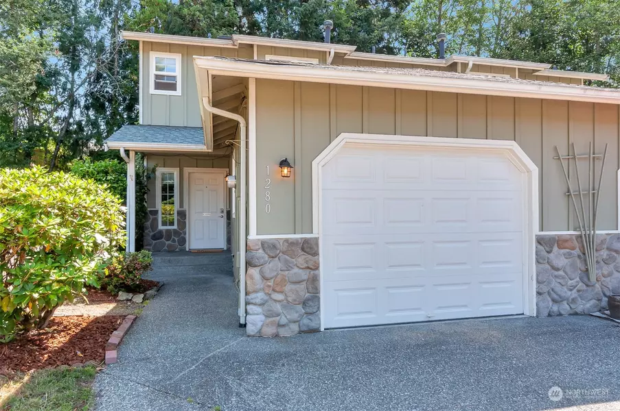 1280 Danskin LN NW, Silverdale, WA 98383