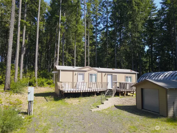 Grapeview, WA 98546,610 E Mason Lake DR E