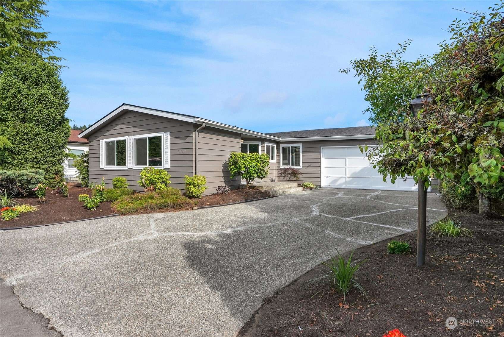 23730 Vista View AVE, Bothell, WA 98021