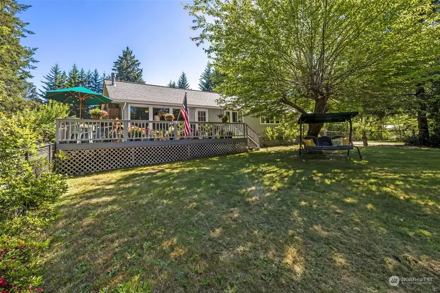 1060 SW Wildwood RD, Port Orchard, WA 98367