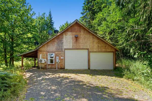 1051 Garrard Creek RD, Oakville, WA 98568