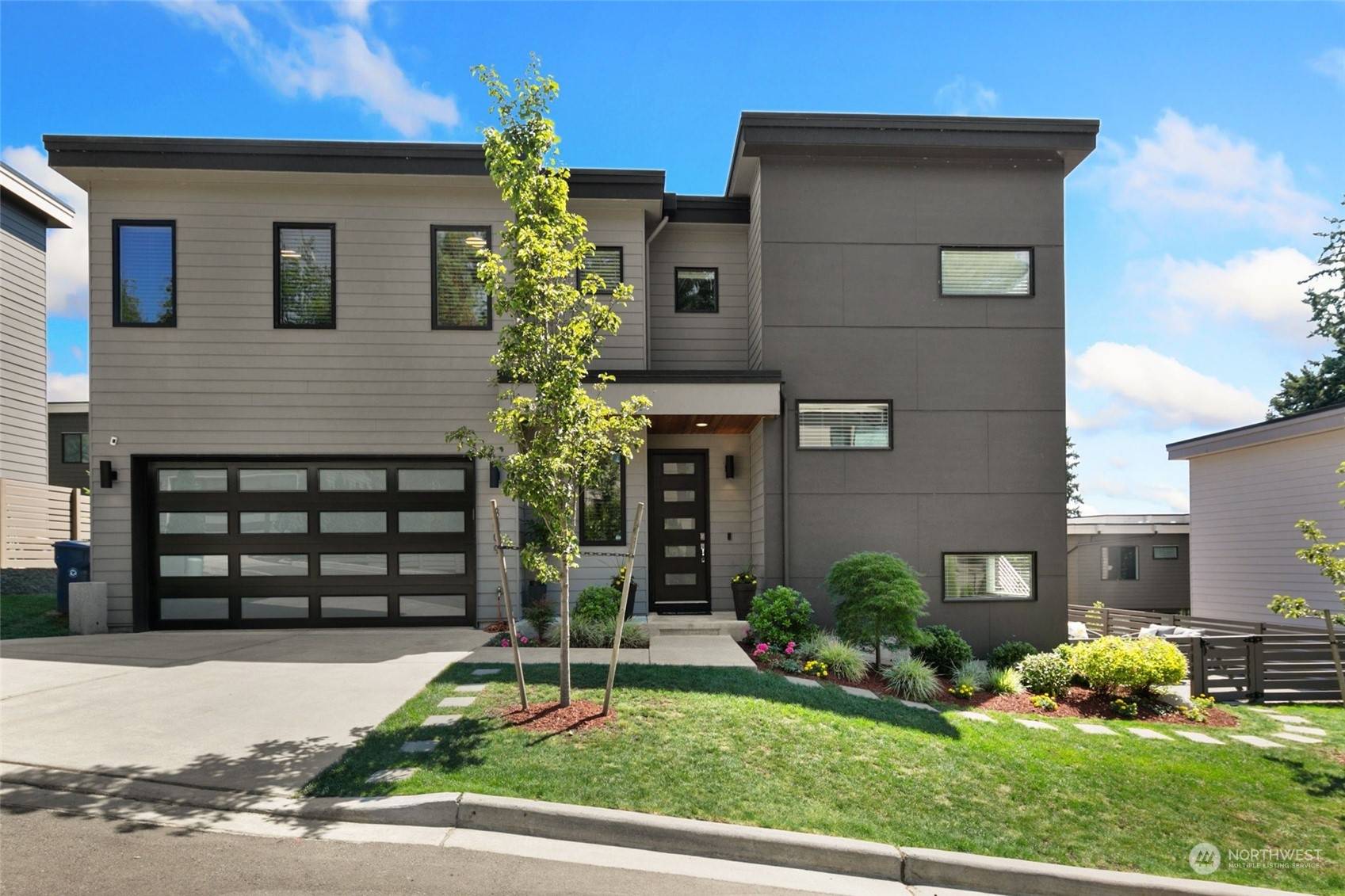 8009 NE 116th LN, Kirkland, WA 98034