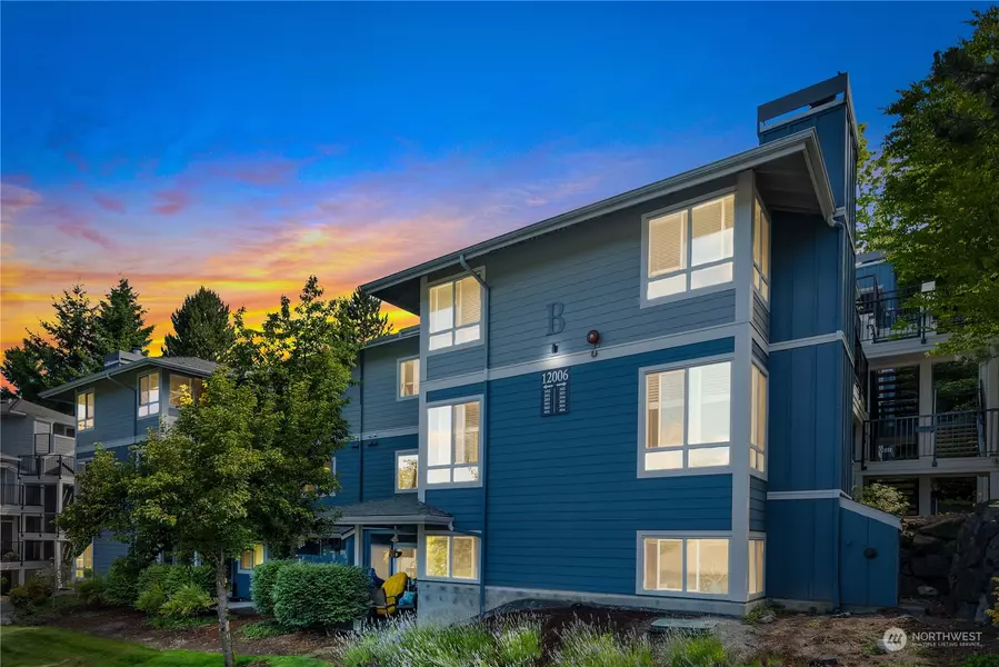 12006 NE 204th PL #B301, Bothell, WA 98011