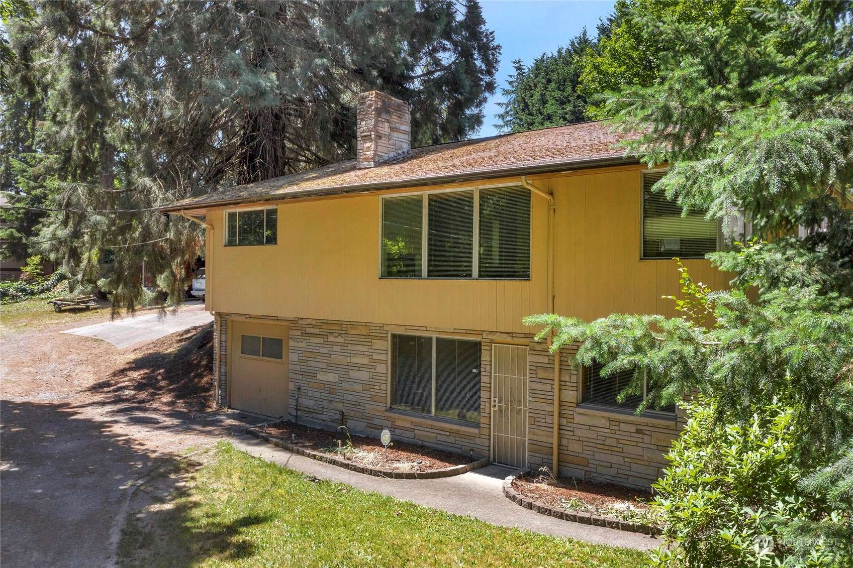 235 S 124th ST, Burien, WA 98168