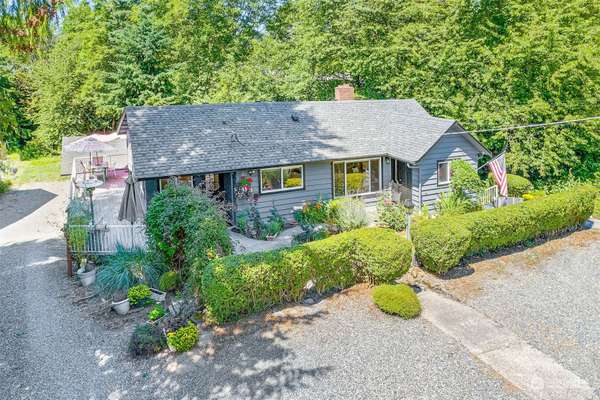 622 SW 158th St, Burien, WA 98166