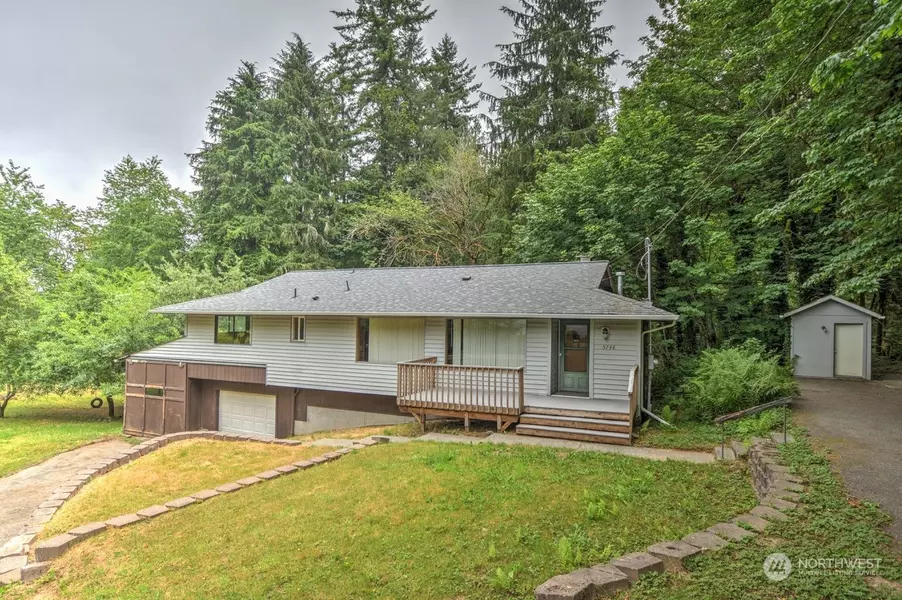 5848 Rehklau RD SE, Olympia, WA 98513