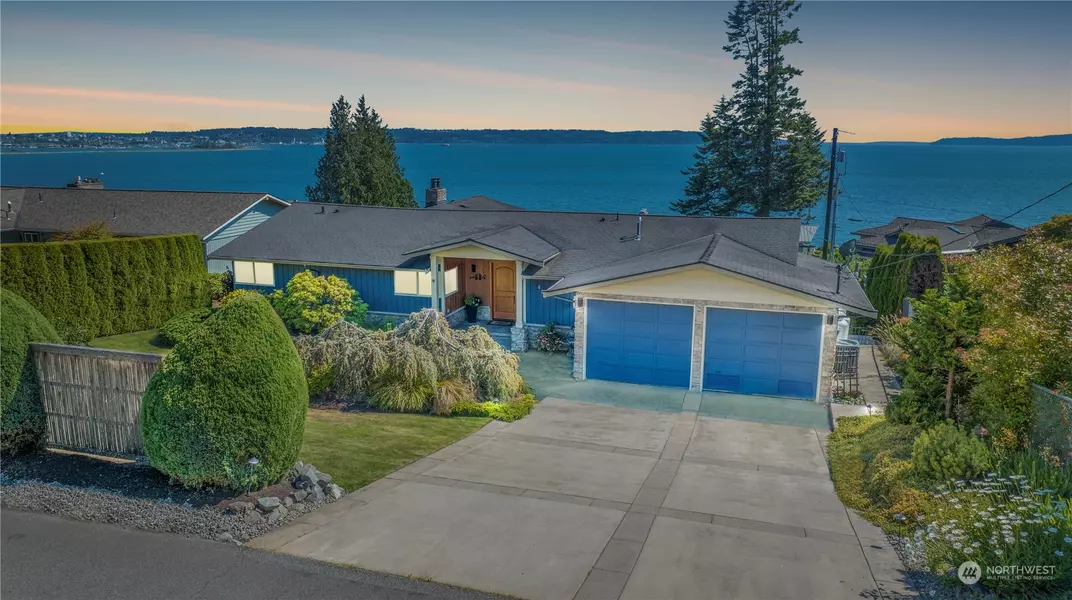 418 Priest Point DR NW, Tulalip, WA 98271