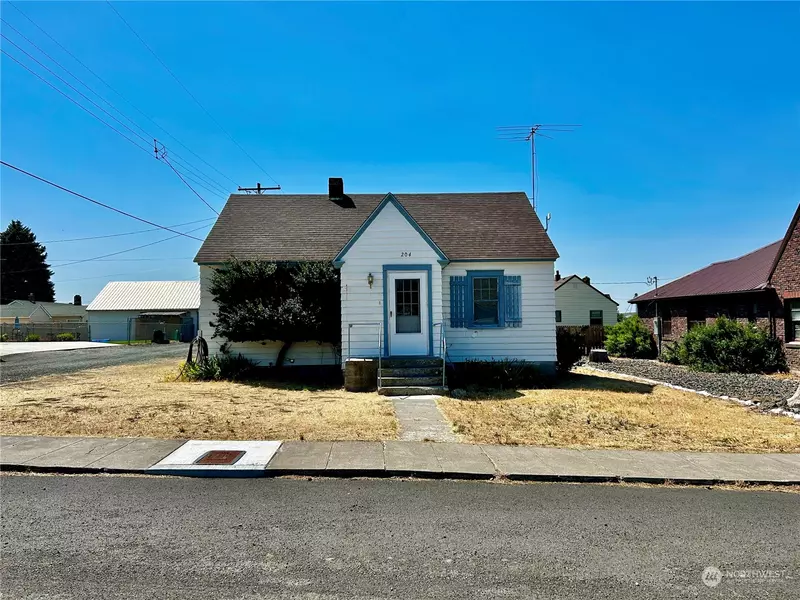 204 S 4th ST, Odessa, WA 99159