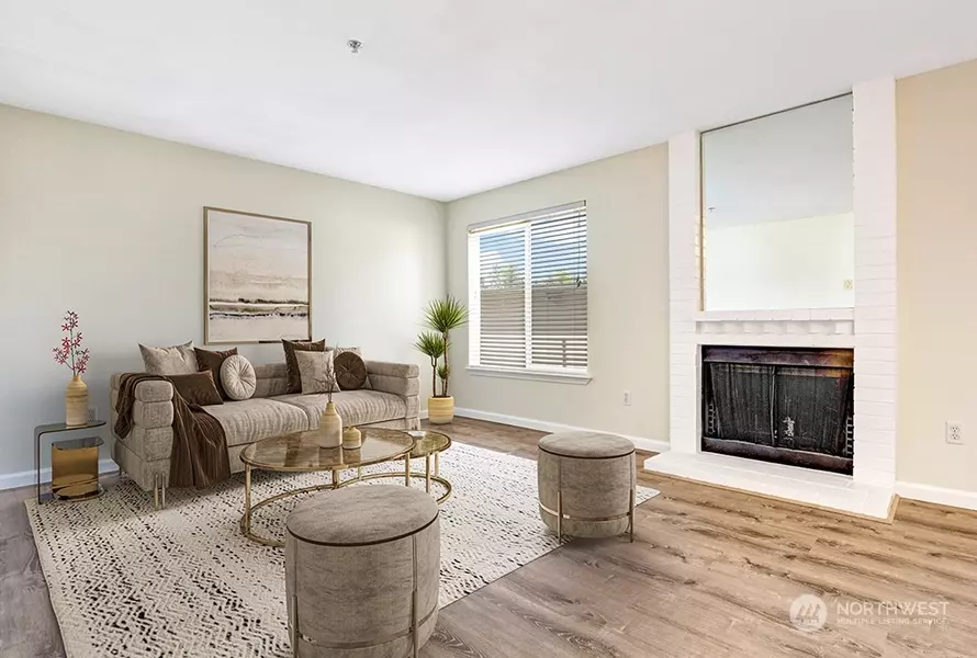 11527 Highway 99 #A201, Everett, WA 98204