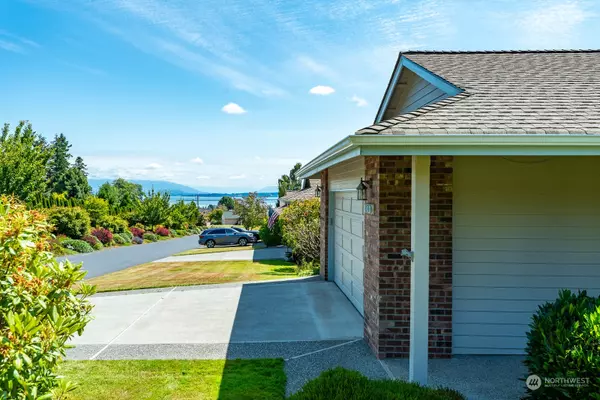 Anacortes, WA 98221,1813 Creekside LN