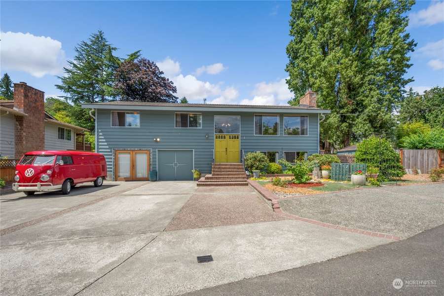 12955 22nd AVE NE, Seattle, WA 98125