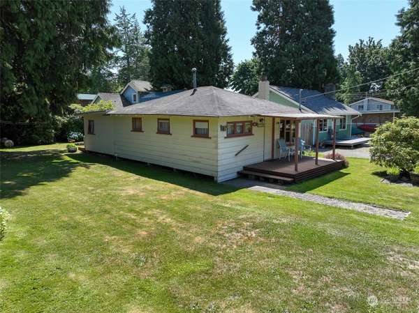 8244 Beachway DR, Blaine, WA 98230