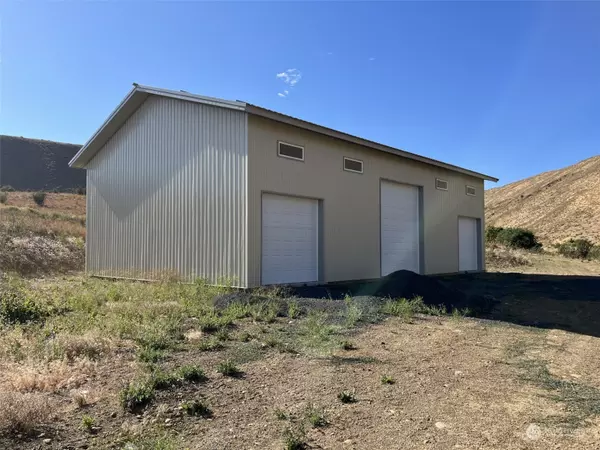 Ellensburg, WA 98926,1561 Deer Valley DR