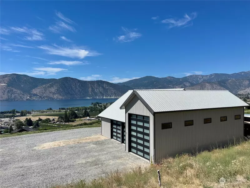 48 Meraki LN, Manson, WA 98831