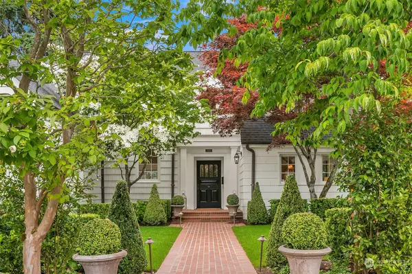 1440 Broadmoor DR E, Seattle, WA 98112