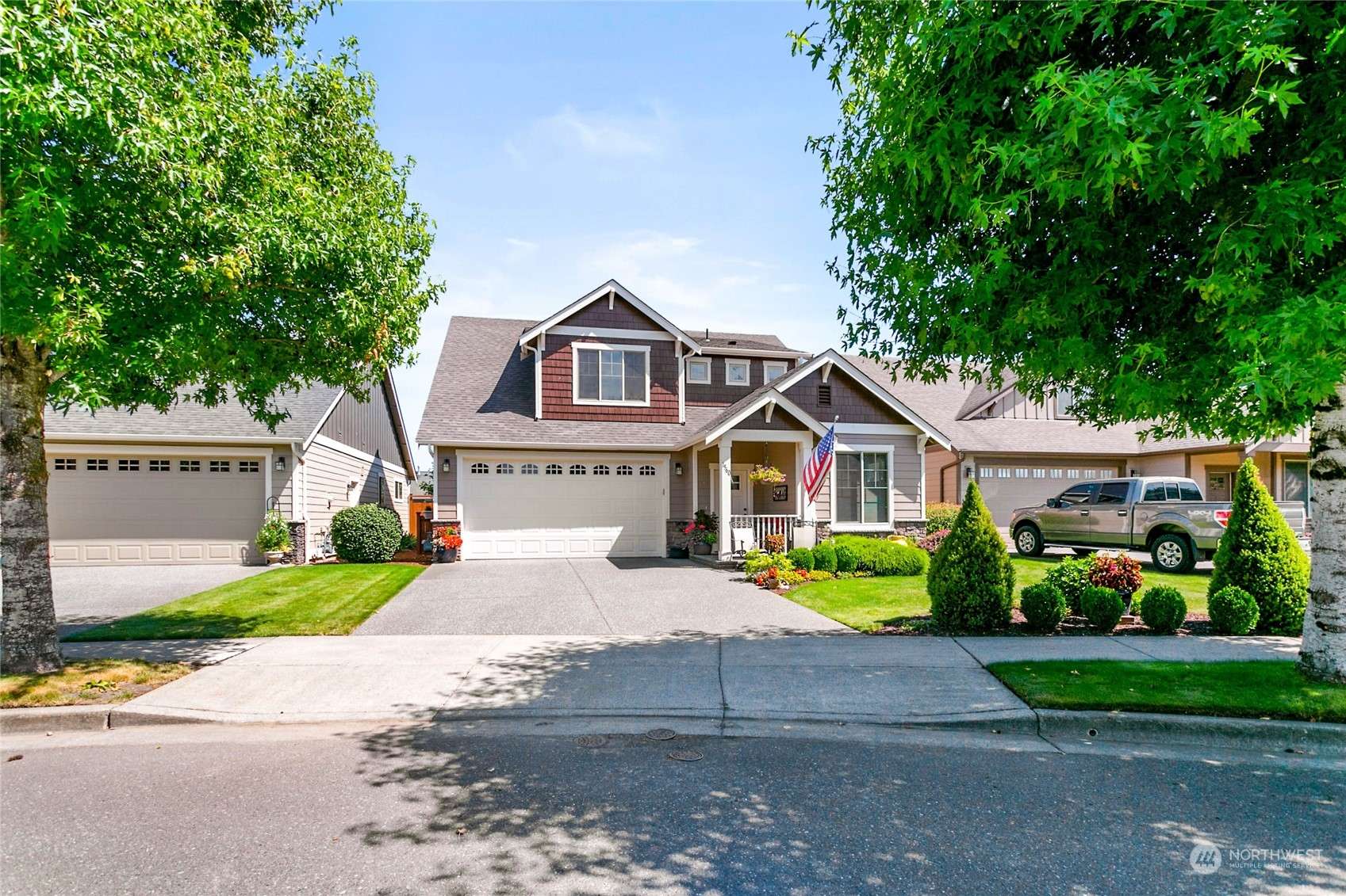 1560 Bryce Park LOOP, Lynden, WA 98264