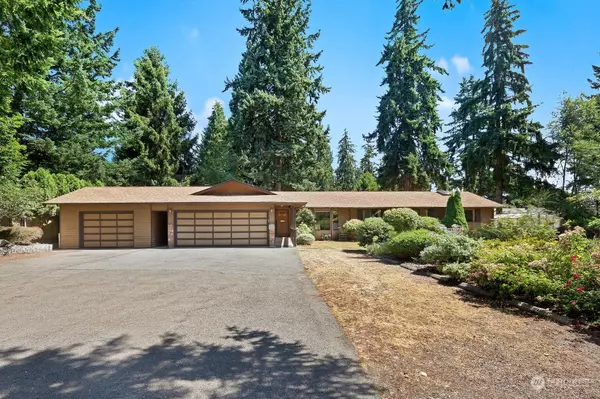 Lynnwood, WA 98087,15529 Meadow RD