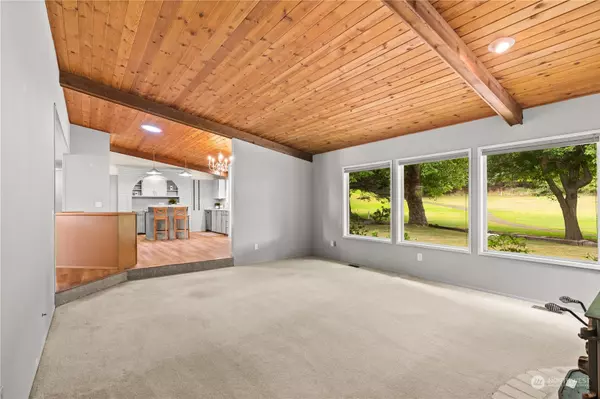 Sequim, WA 98382,234 Hurricane Ridge DR